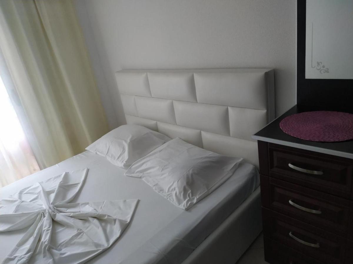 Aparthotel Vila Tufi Velipoje Luaran gambar